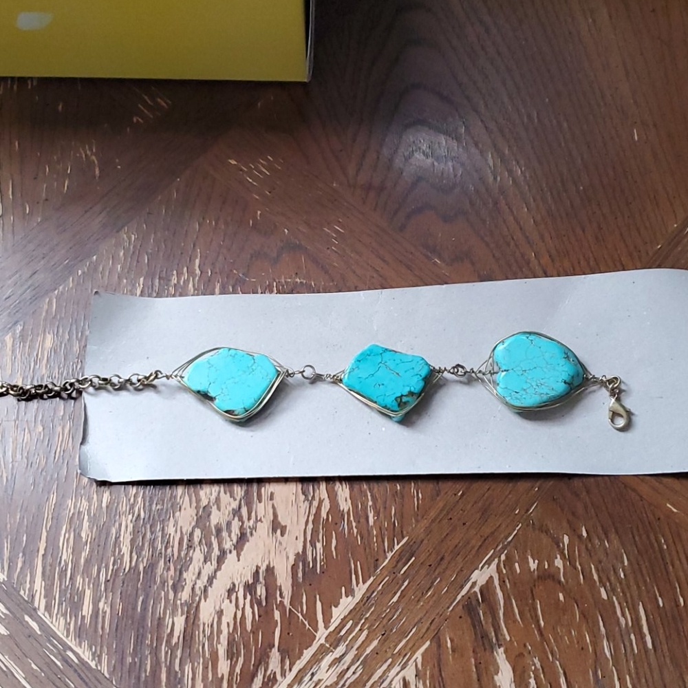 Bracelet